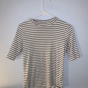 Striped short sleeve top
